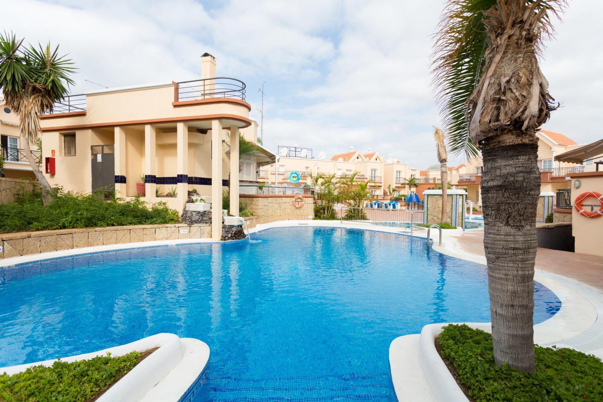 Yucca Park Aparthotel Costa Adeje  Zimmer foto